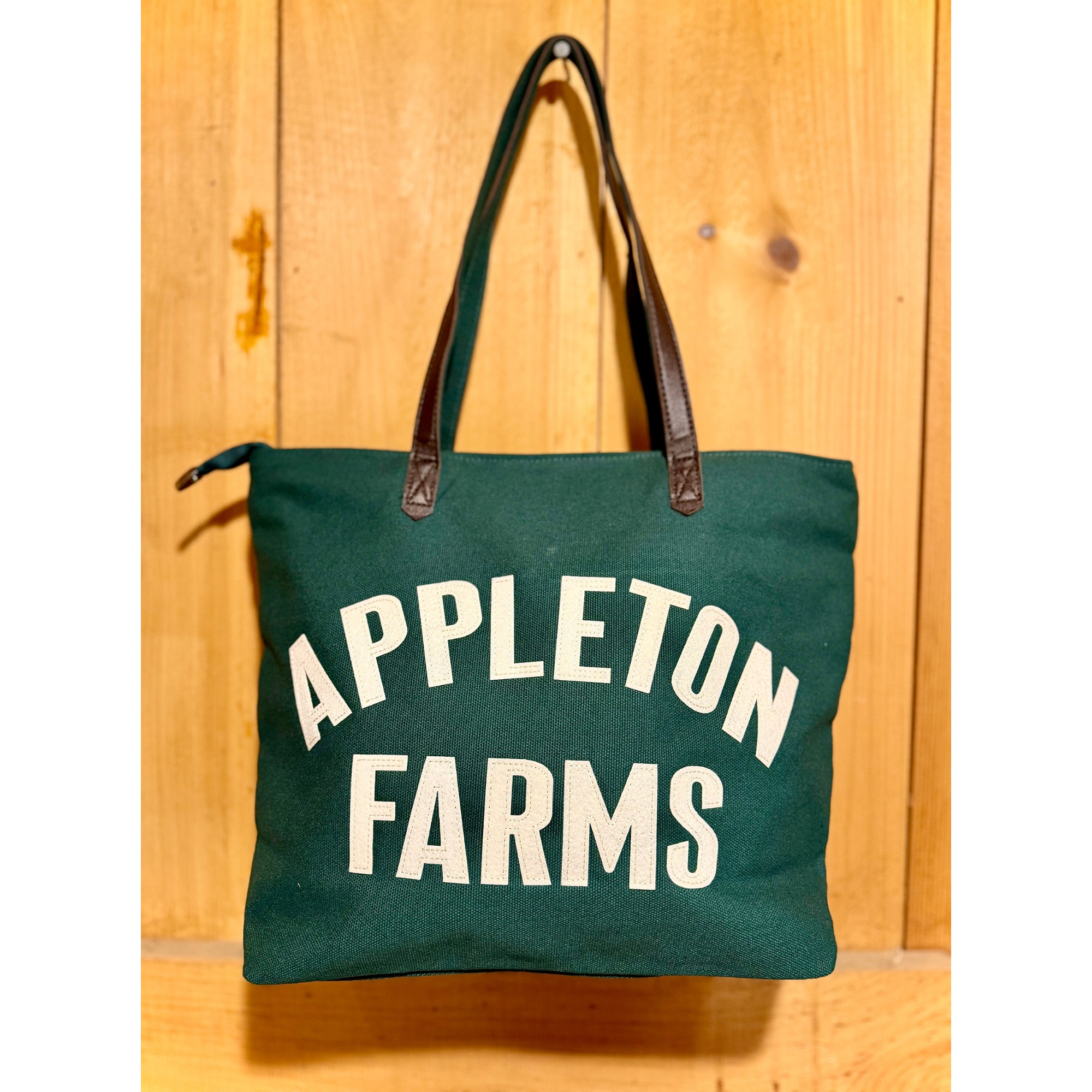 Appleton Farms Field & Town Tote