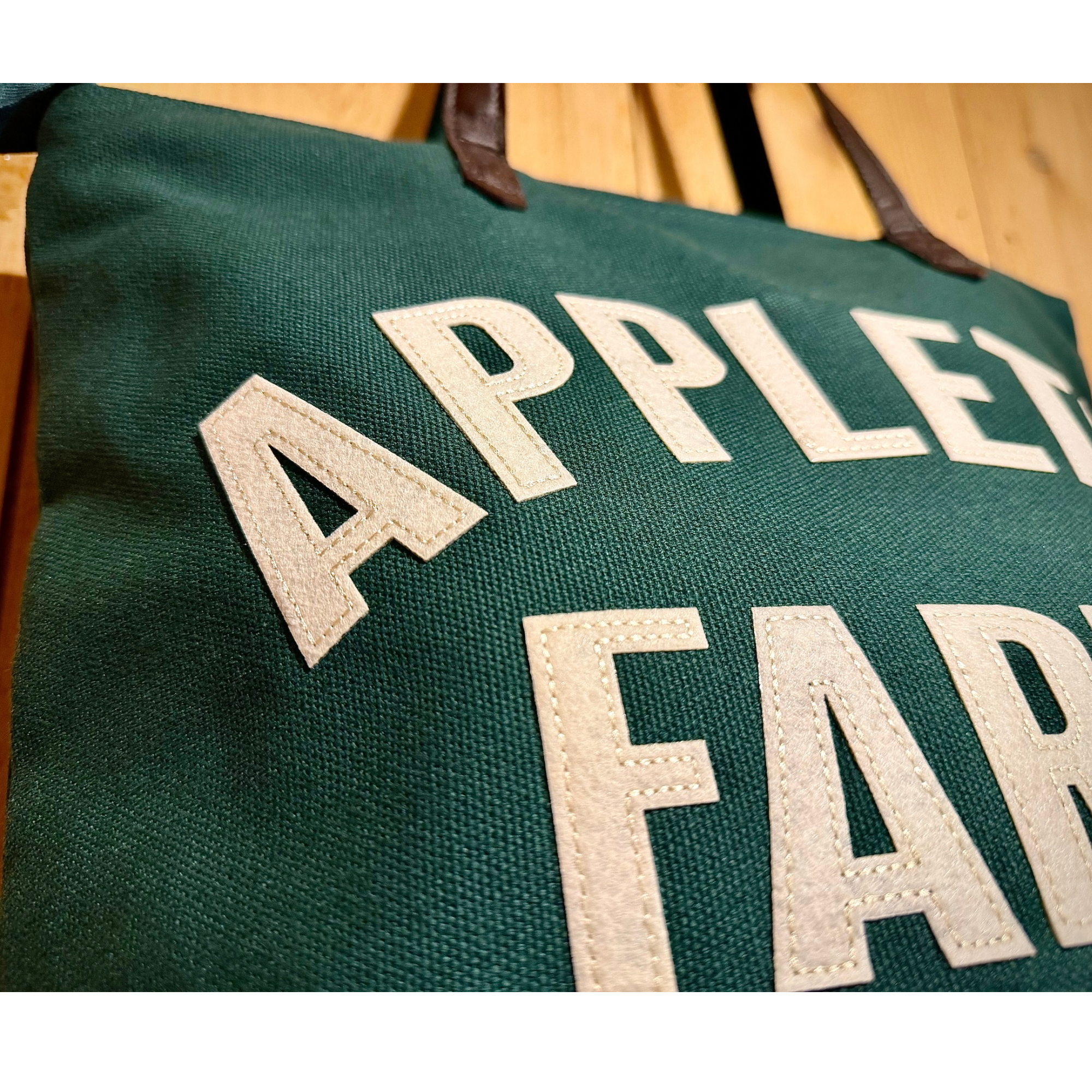 Appleton Farms Field & Town Tote
