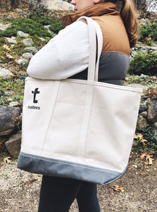The Trustees Tote