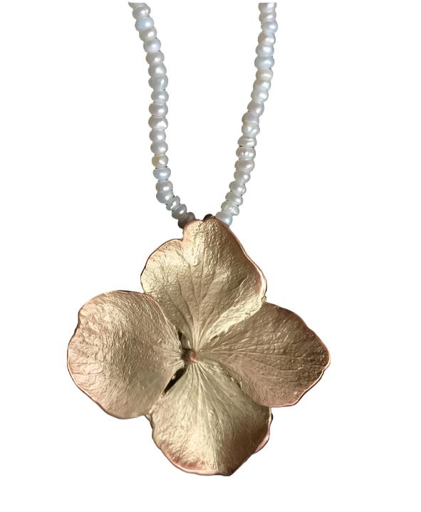 Hydrangea Single Petal Pearl Pendant Necklace