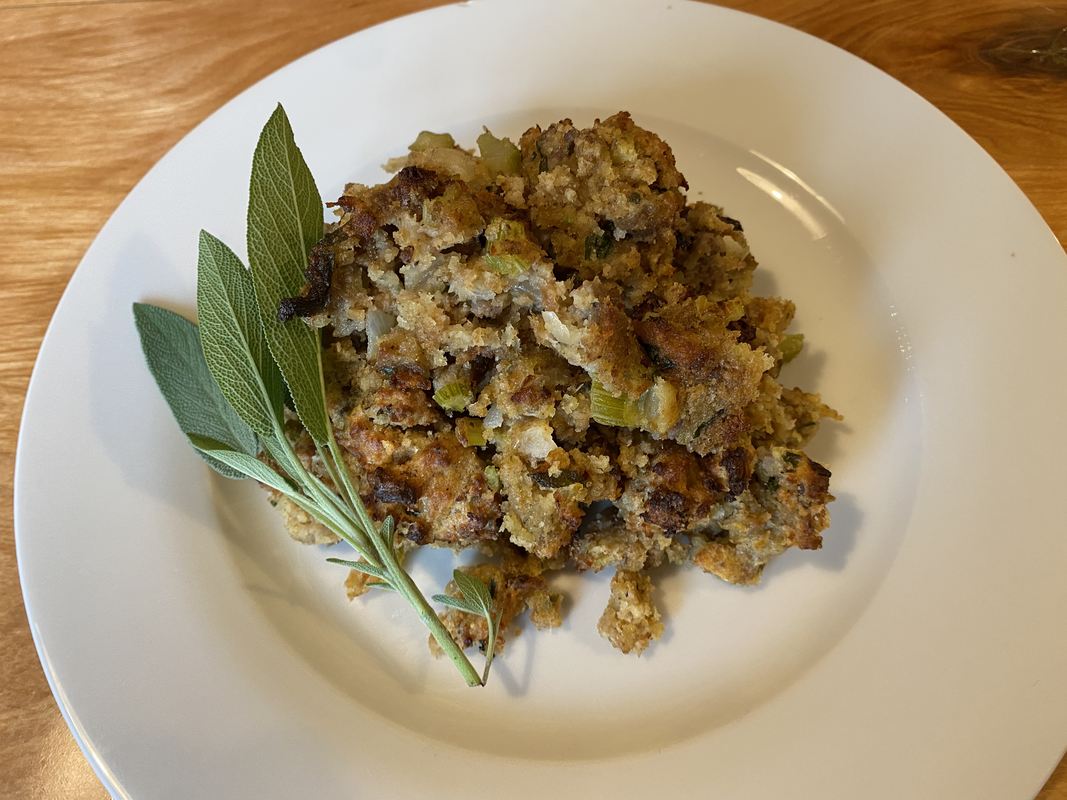 Powisset - Thanksgiving Sausage, Apple, & Sage Stuffing
