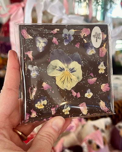 LOVE Bouquet Organic Heirloom Chocolate Square