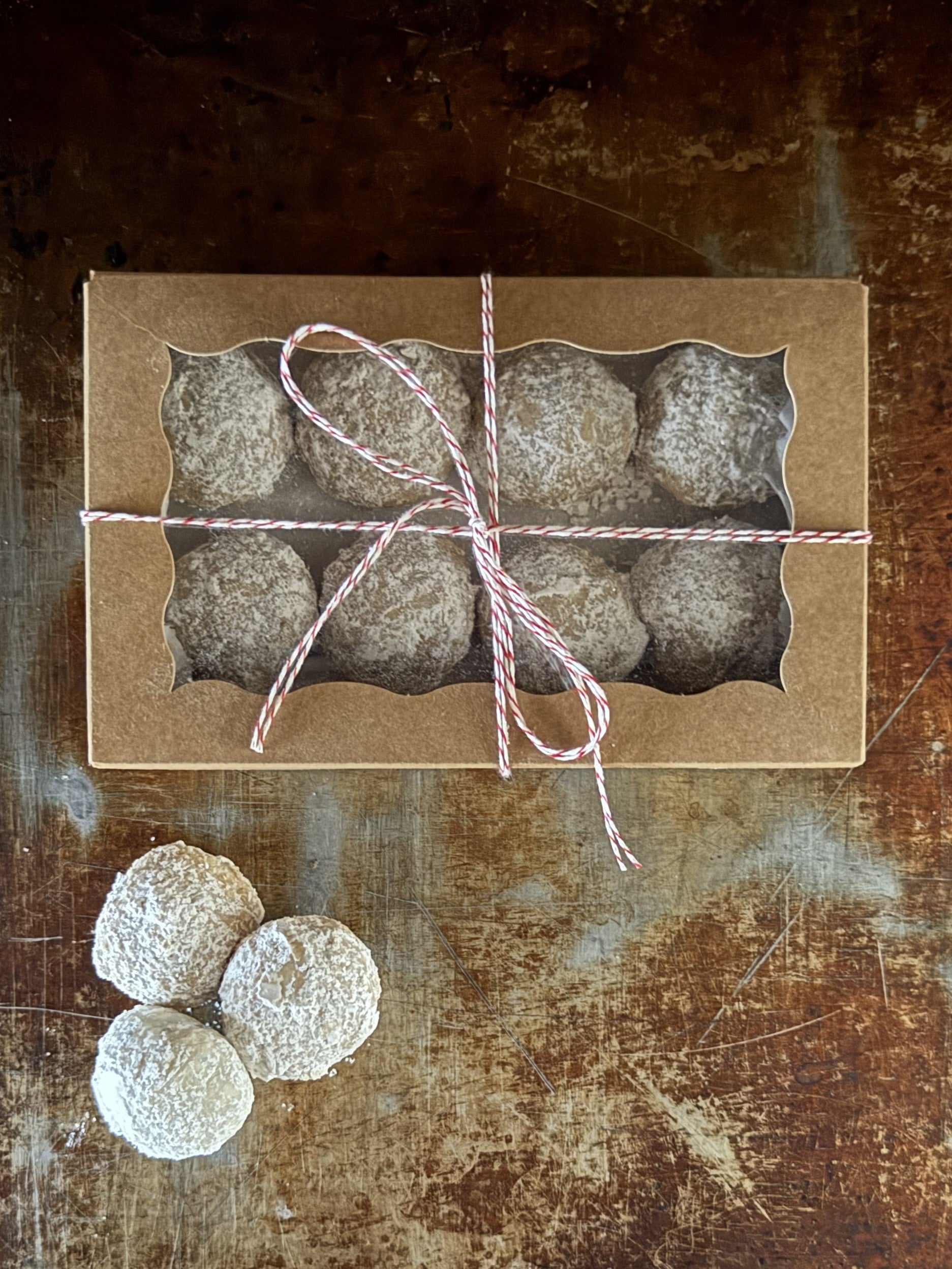 Appleton - Holiday Snowball Cookies (Box of 8)