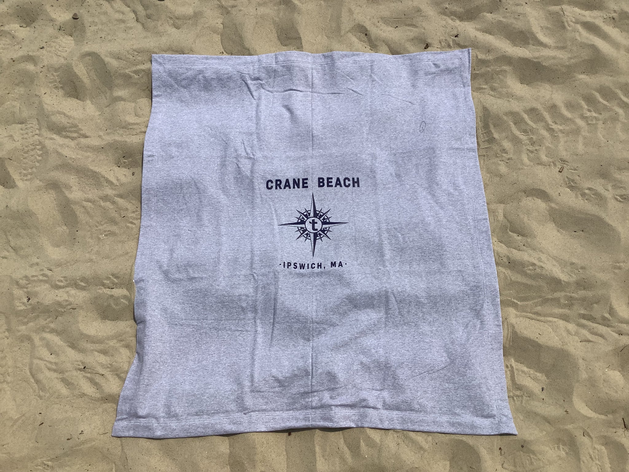 White best sale beach blanket